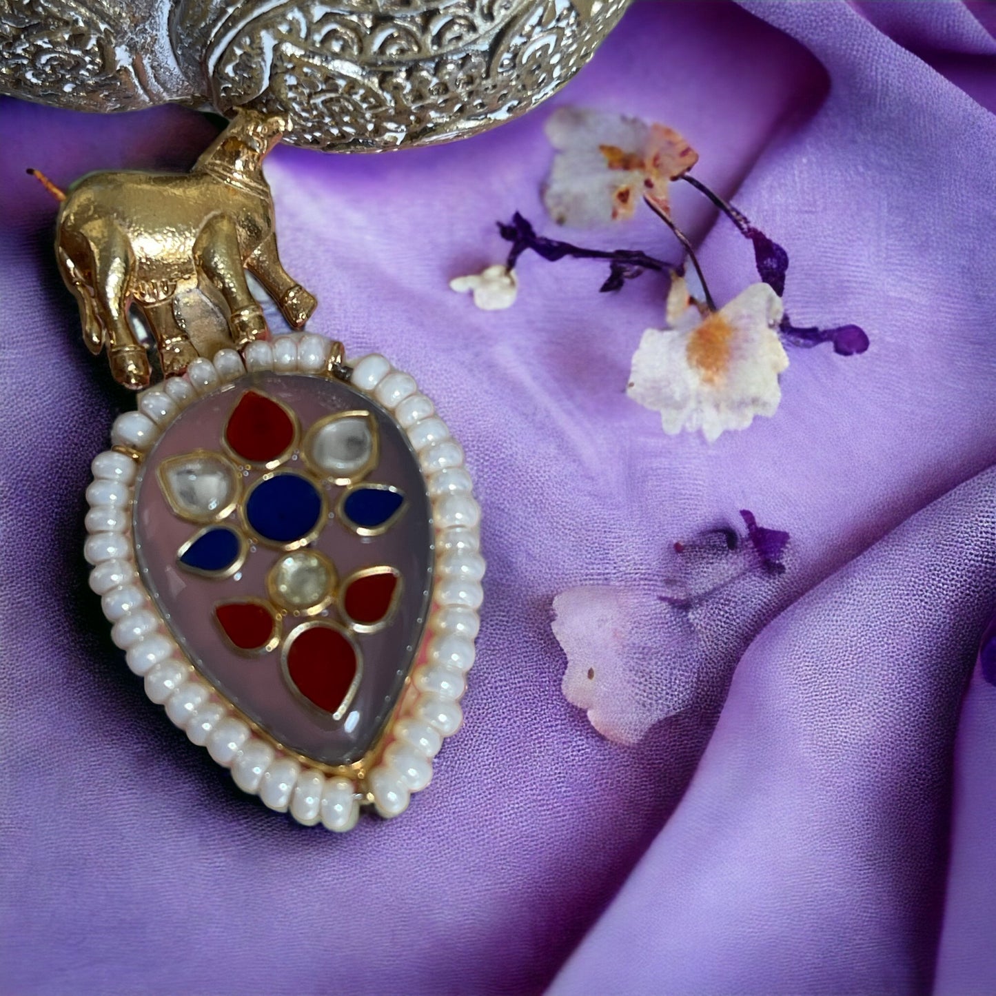 Kavya 92.5 silver stoneinlay pendant