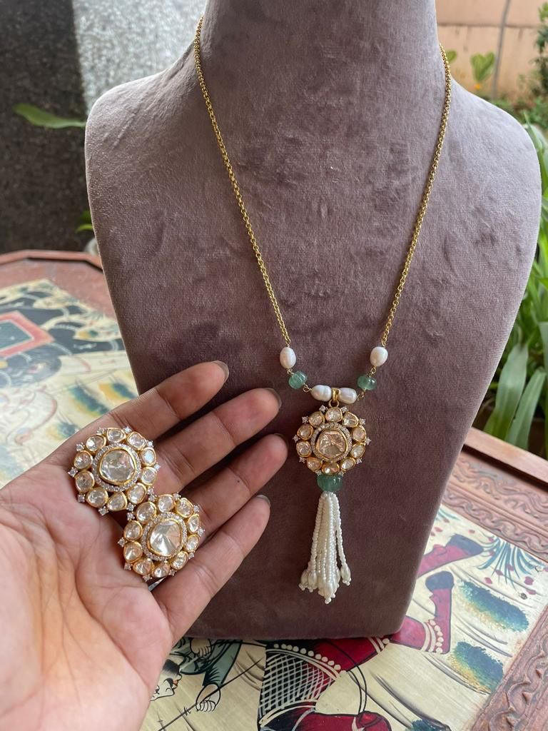 Mossanite 92.5 silver pendant set