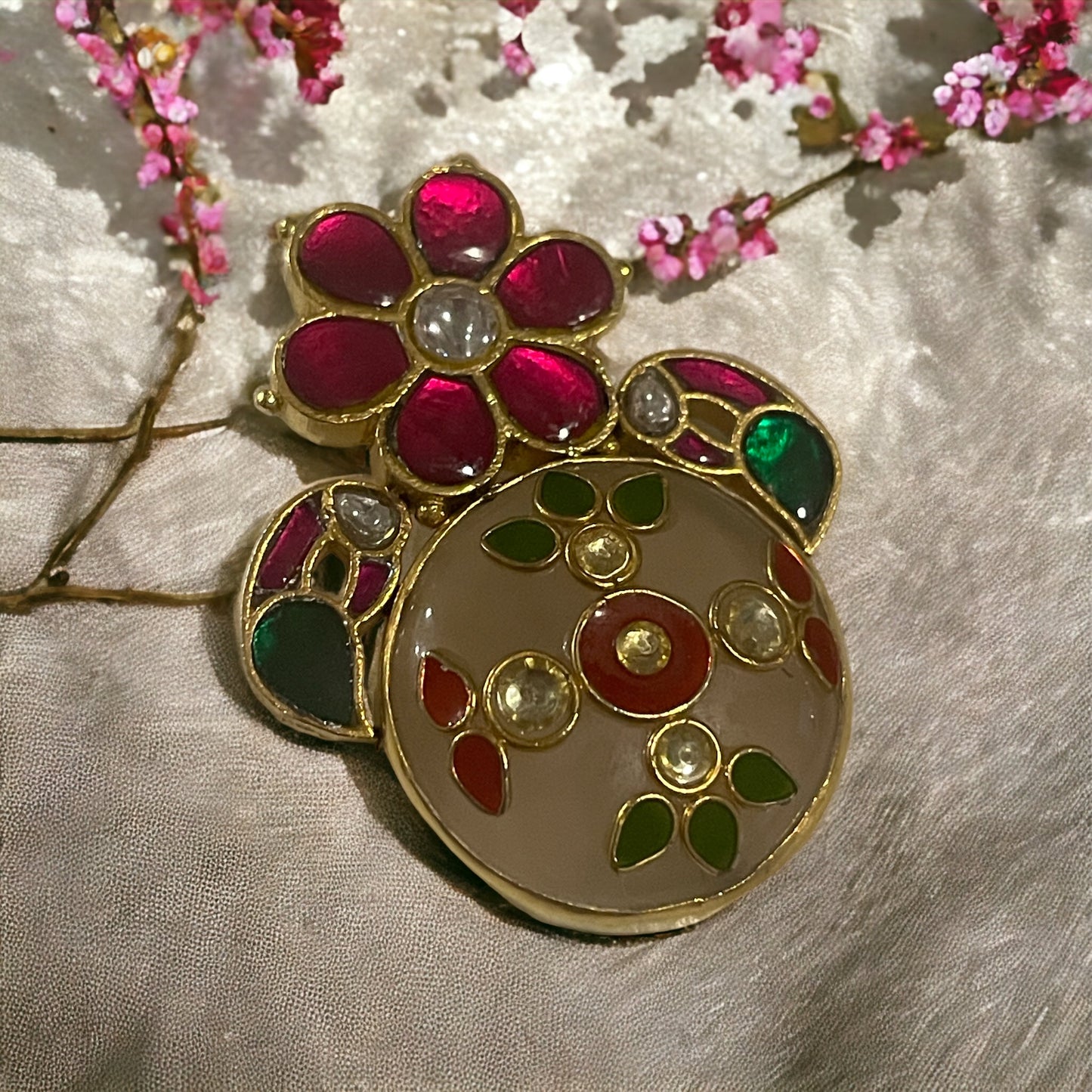 Sajju 92.5 silver stoneinlay pendant