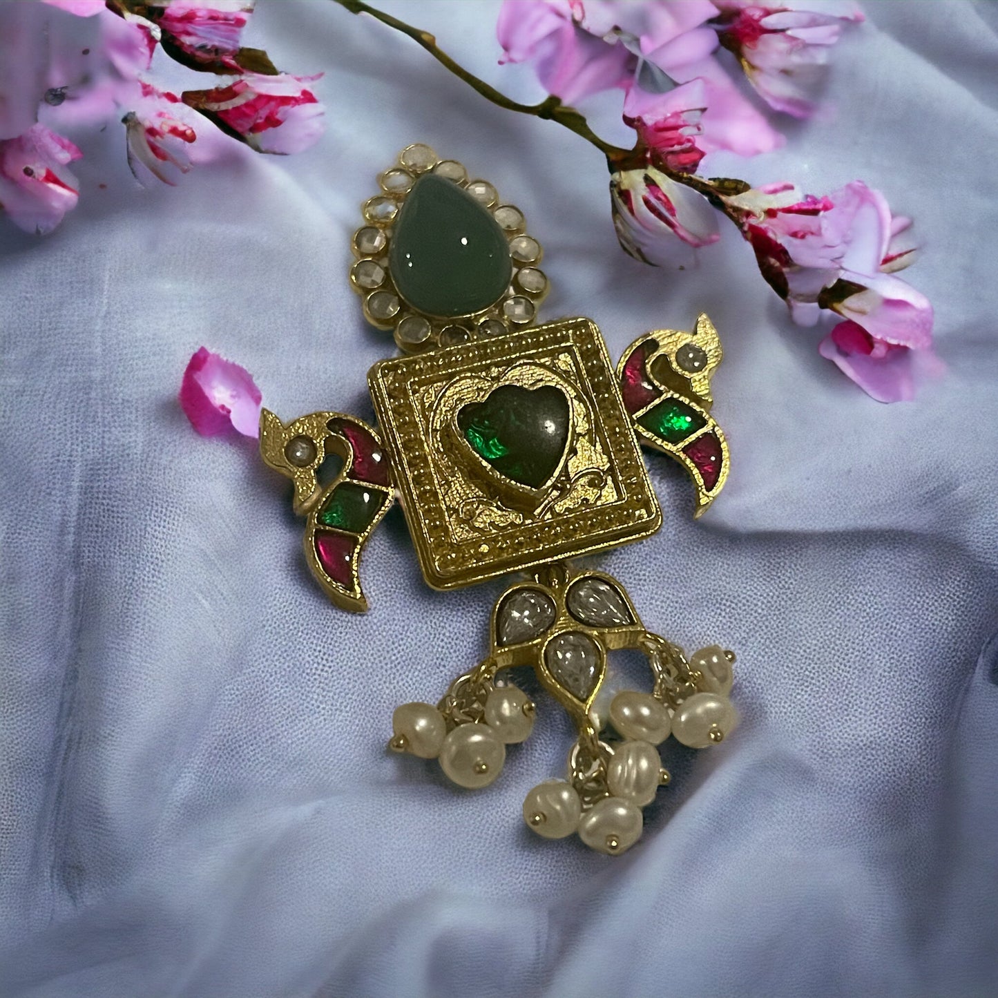 Meenu 92.5 silver pendant