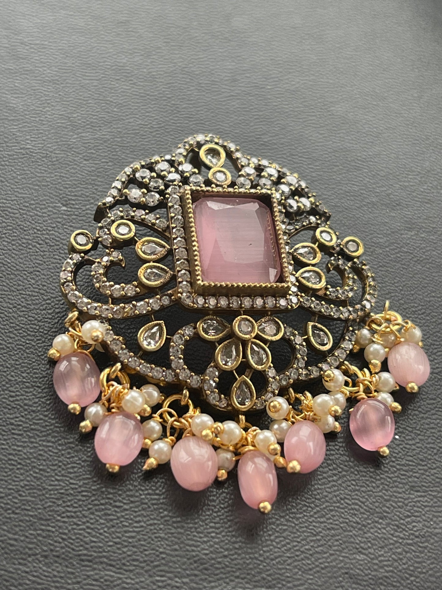 Victorian pendant 2