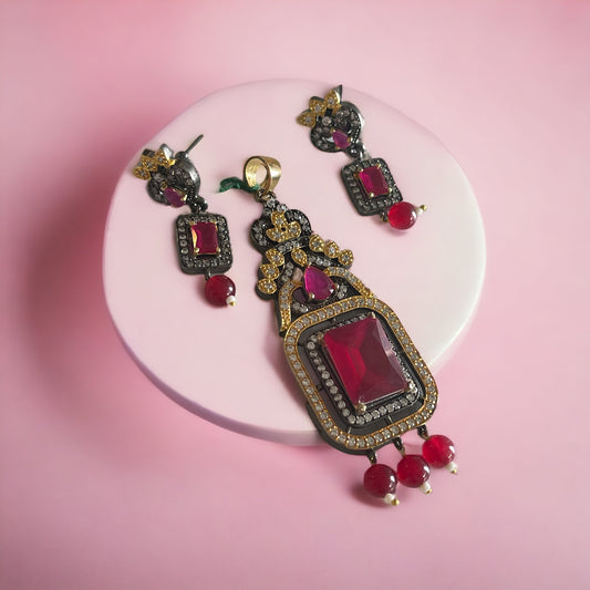 Lavanya 92.5 silver pendant