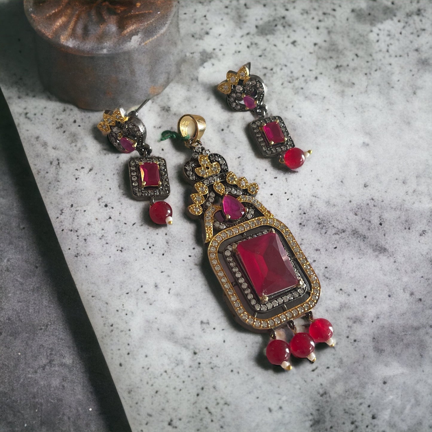 Lavanya 92.5 silver pendant