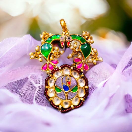 Naari 92.5 silver pendant