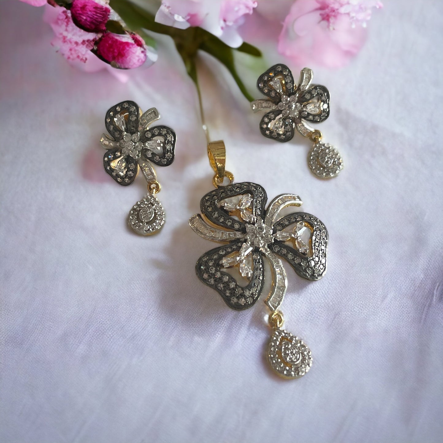 Rosy 92.5 silver cubic zirconia pendant