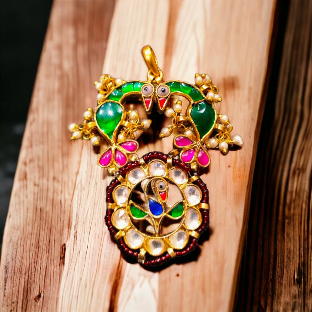 Naari 92.5 silver pendant