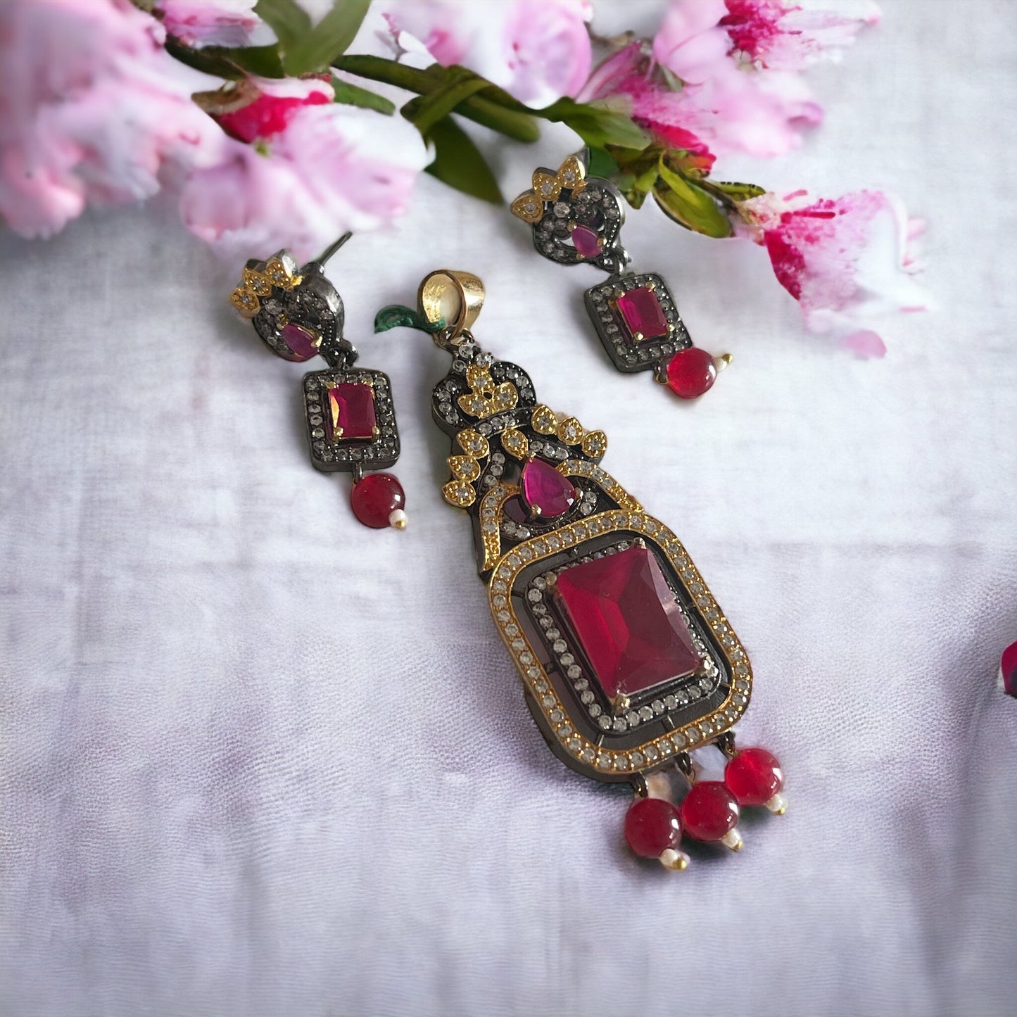 Lavanya 92.5 silver pendant